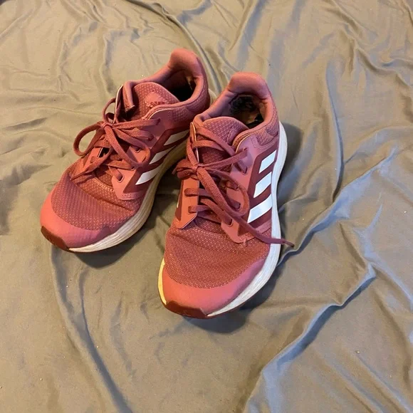 Adidas Women's Pink Running Shoes - Picture 1 of 3